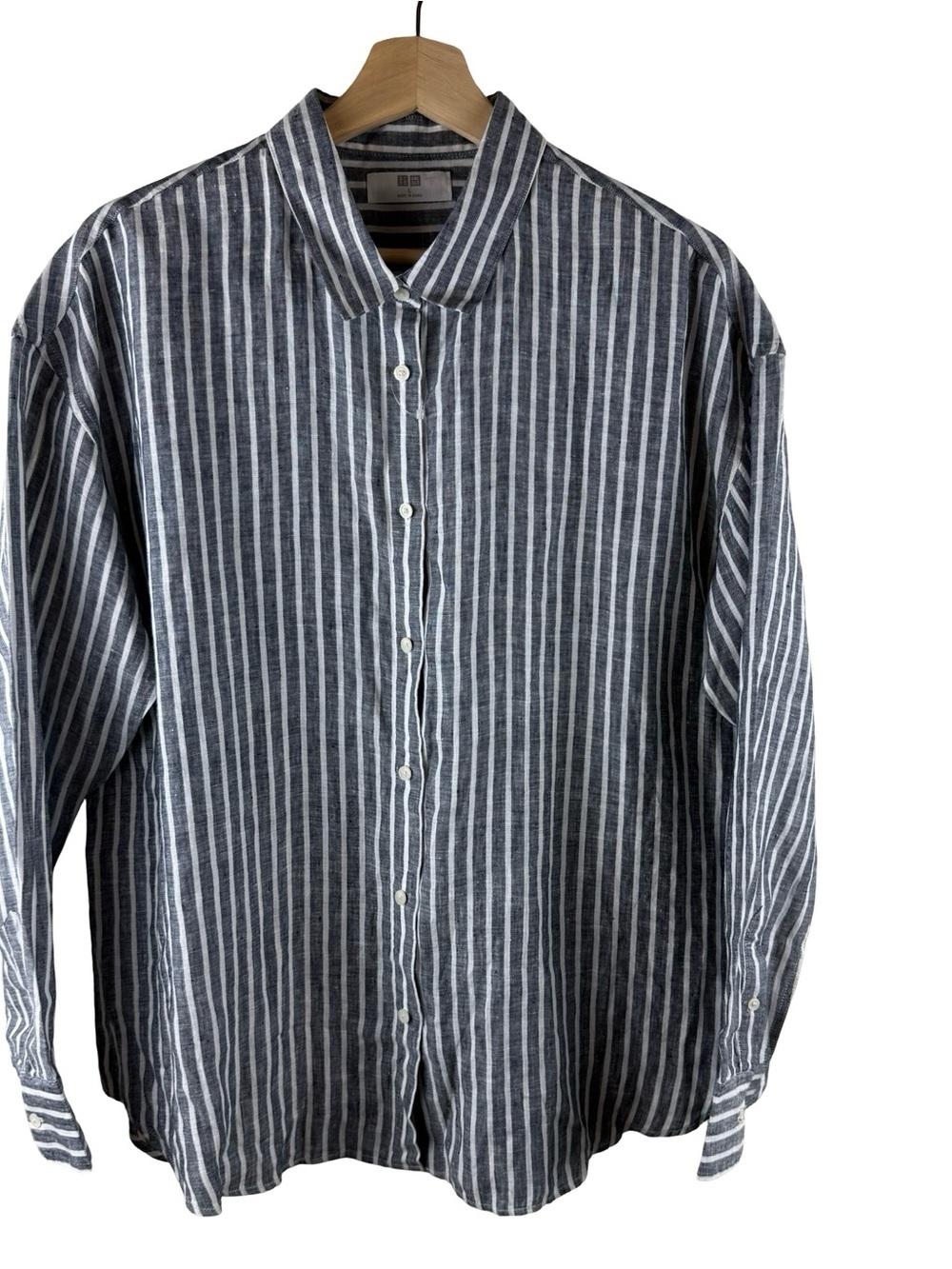 Uniqlo Womens Large 100% Linen Button Up Shirt Long Sleeve Top Blouse NWOT